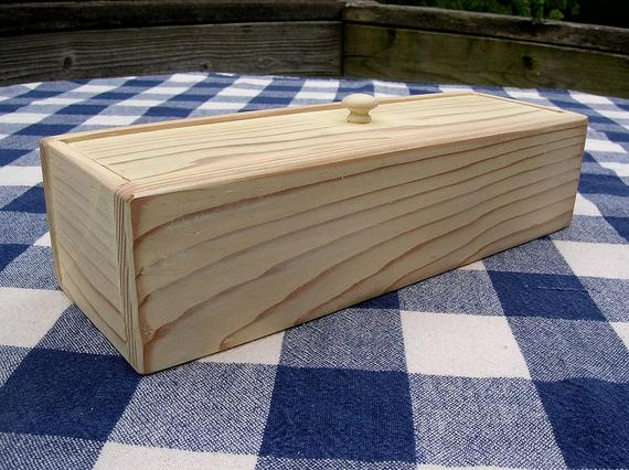 Cedar Box with Lid - Cream, Painted, Distressed - Jewelry Organizer, Desk Organizer, Storage by IrishDayFair